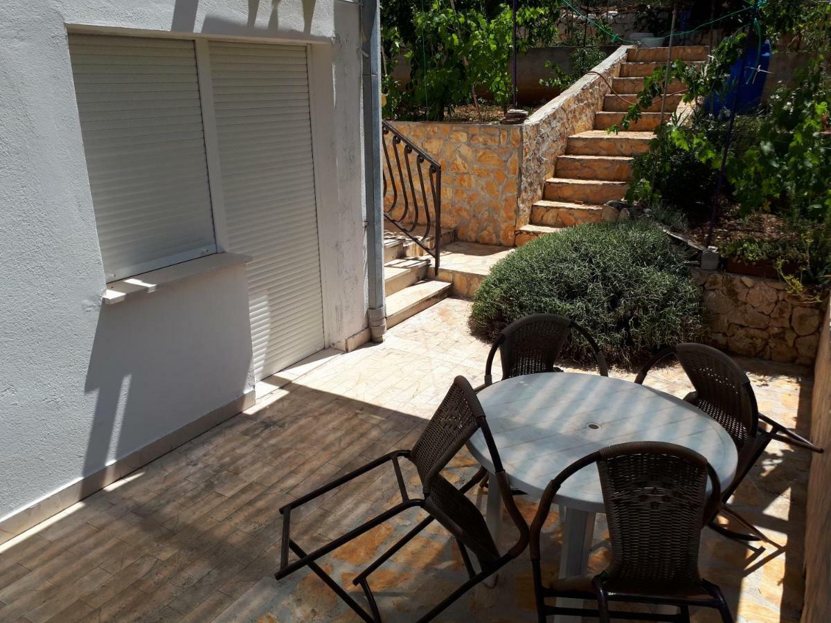 Apartments Luki Trogir Exterior foto